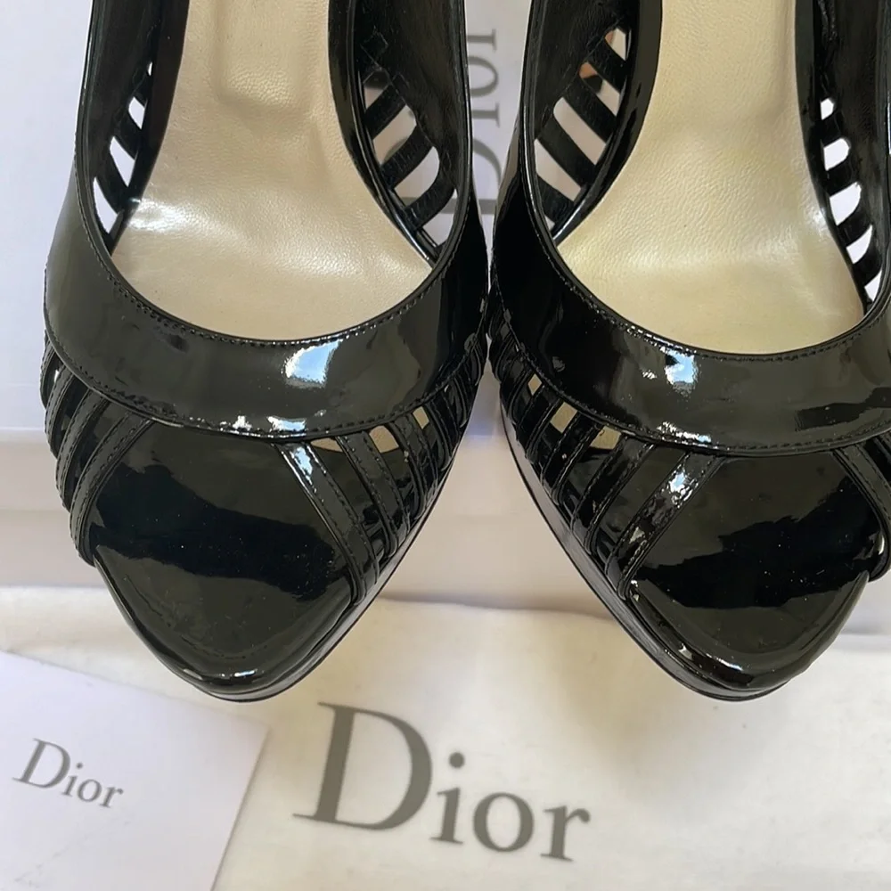 Christian Dior Black patent leather slingback sandals size 38 - Picture 5 of 7